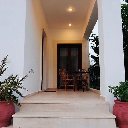 Green View Apartment Agios Petros  ภายนอก รูปภาพ