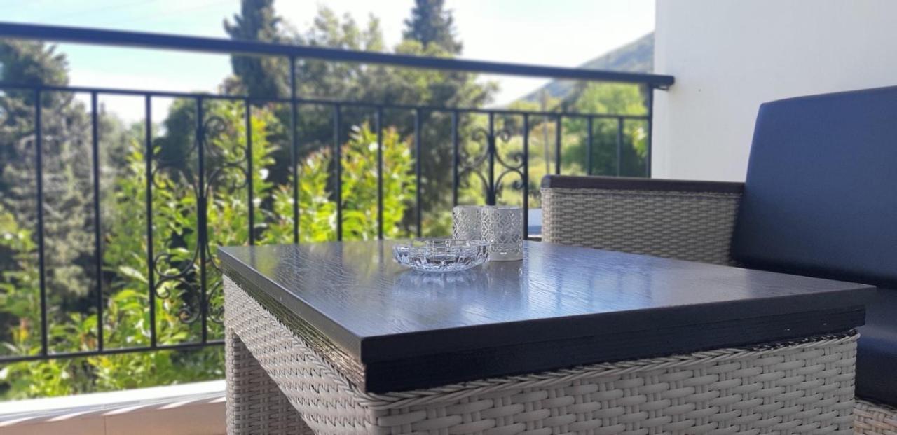 Green View Apartment Agios Petros  ภายนอก รูปภาพ