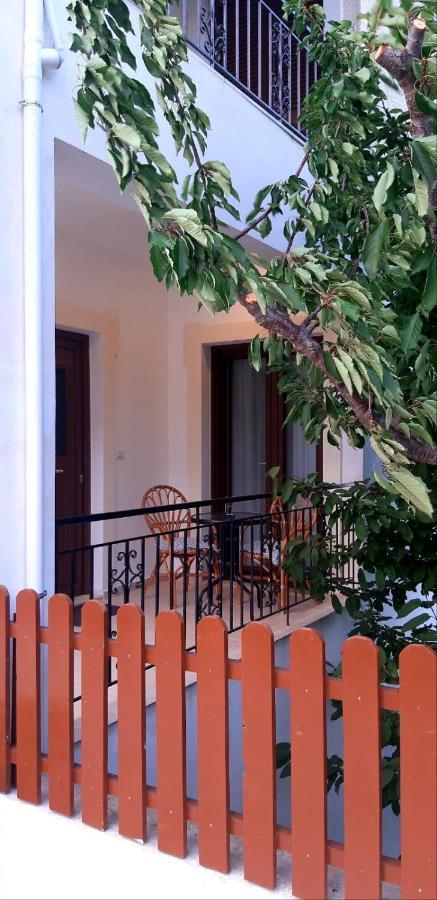 Green View Apartment Agios Petros  ภายนอก รูปภาพ